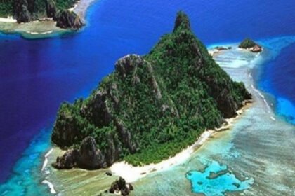 Beyond the Horizon, The Uninhabited Pacific Sanctuary That Redefined Modern Paradise2